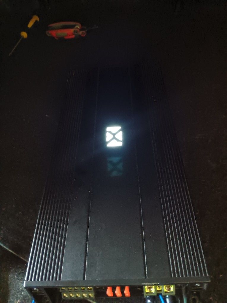 NVX NDA 501 FIVE CHANNEL AMPLIFIER 1960 Peak Watts And 1480 Rms Watts 