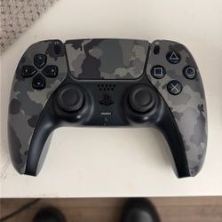 PS5 Controller Gray Camouflage 
