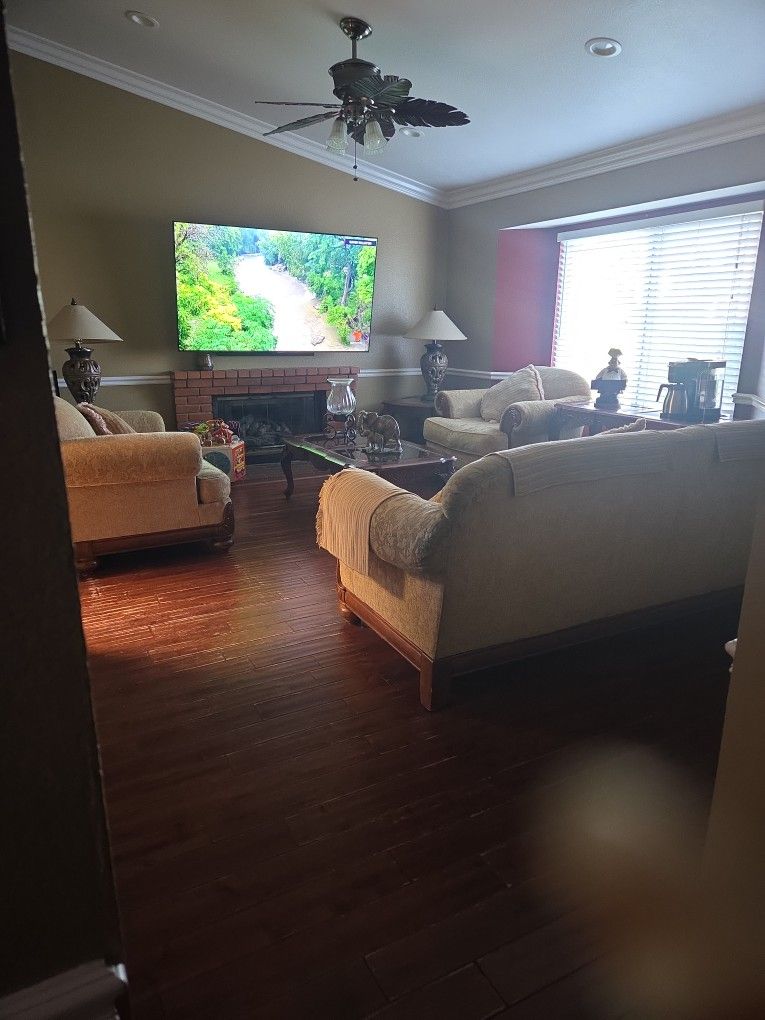 Sofa Set