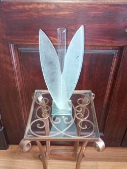 Medium size Decorative vase