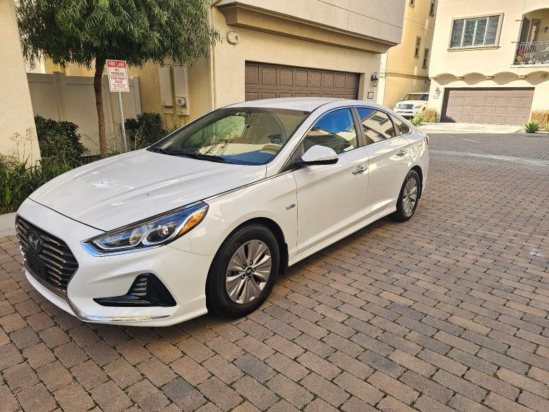 2019 Hyundai Sonata Hybrid