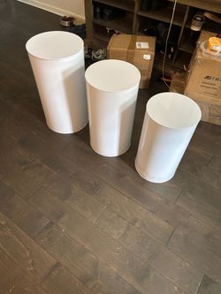 Set of 3 White Cylinder Display Pedestals