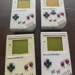 Original nintendo gameboy for parts  