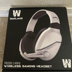 Wireless gaming headset 