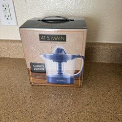 Citrus Juicer 41 & Main