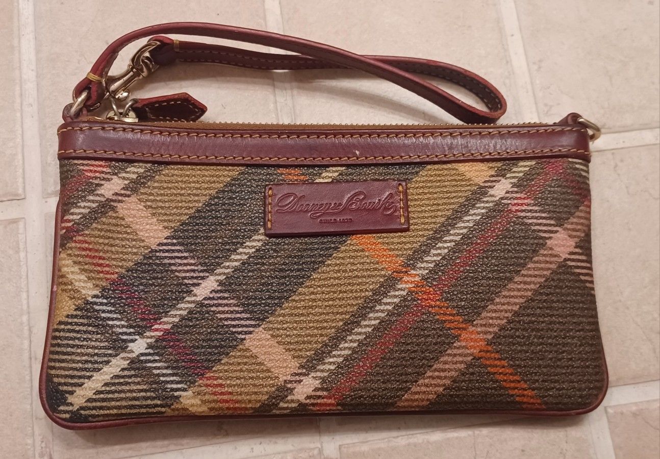 Dooney & Bourke Wrislet Purse