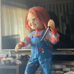 3.5 ft Animated Chucky Doll 