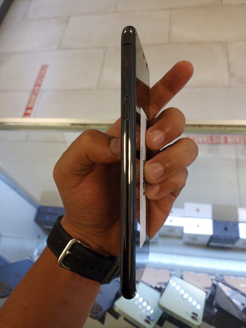 IPHONE 11 PRO MAX 64GB TMOBILE TAKE IT HOME JUST FOR $50 DOWN PAYMENT OR $790 CASH/CARD DEAL