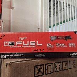 Milwaukee
M12 FUEL 12V Lithium-Ion Brushless Cordless 3/8 in. Right Angle Impact Wrench (Tool-Only)
