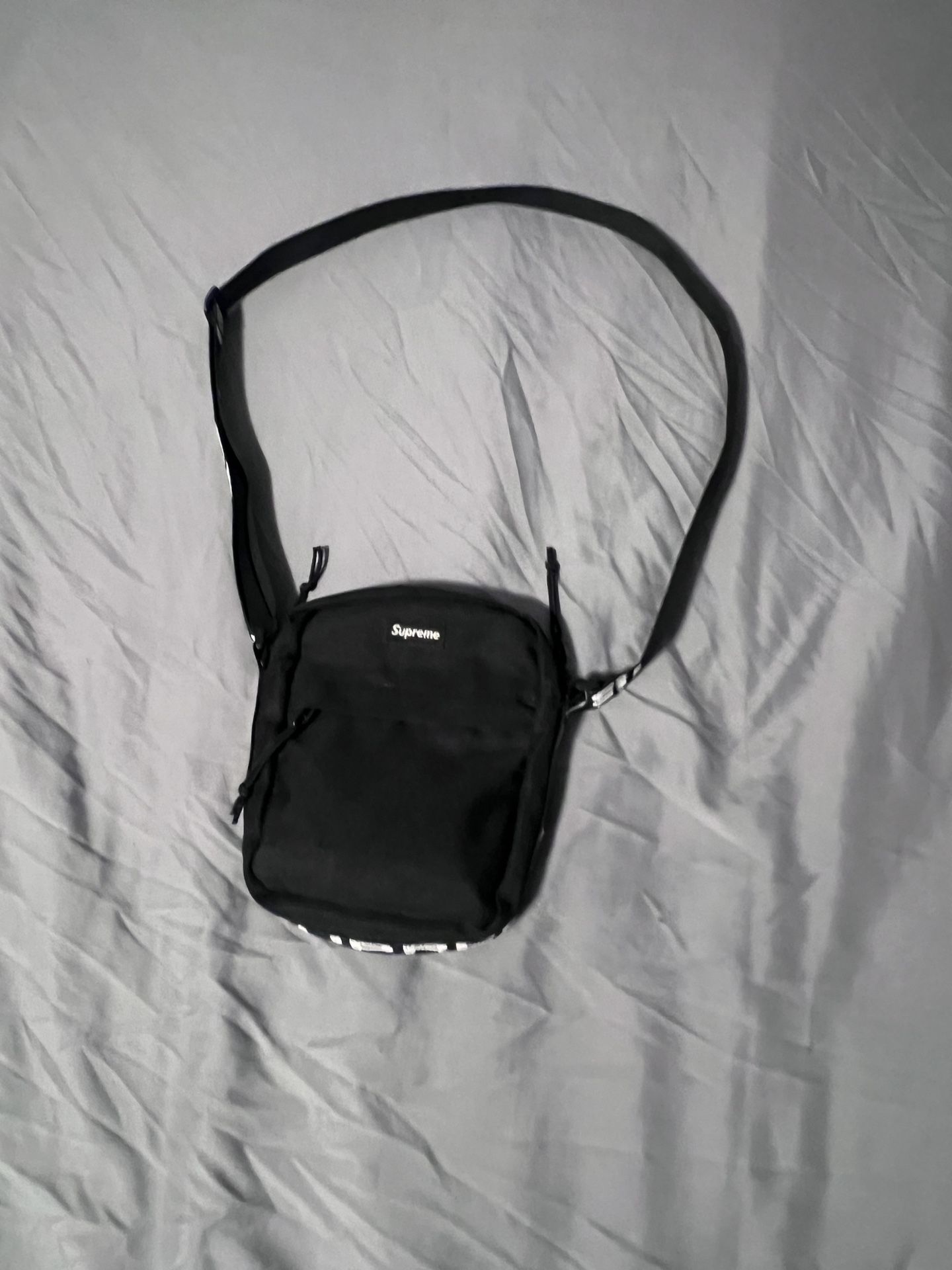 Men’s Supreme Cross Body Bag