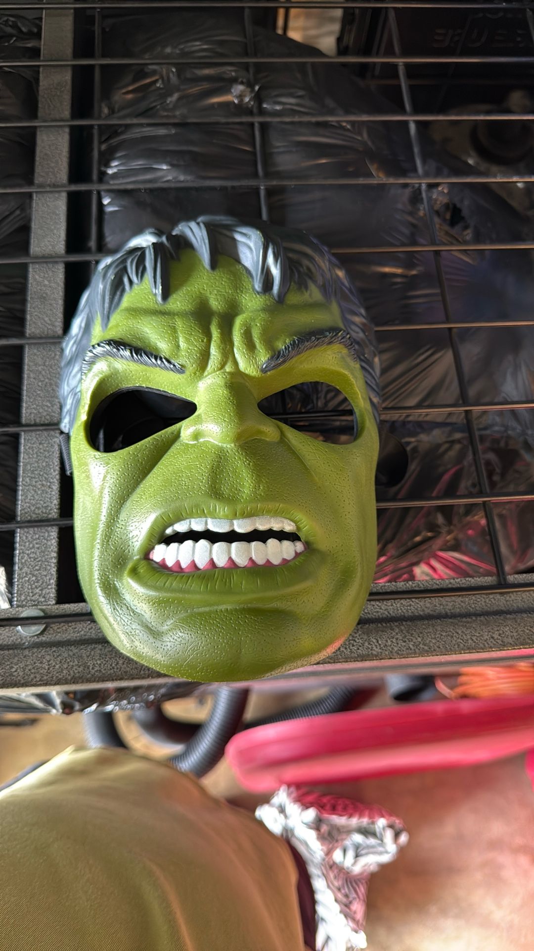 2011 Hasbro Marvel Hulk Mask