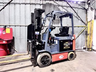 Toyota 5000 lb Electric Forklift Smooth and Swift!