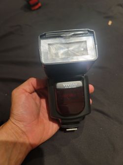 Vivitar Advanced Digital DSLR Flash for Digital Cameras VIV-SF7500 Nikon / Canon