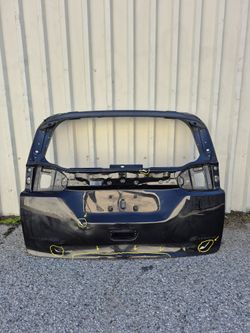 2017 2018 2019 2020 2021 2022 2023 2024 2025 Chrysler Pacifica Tailgate Liftgate Shell Original Used OEM 