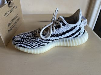 Authentic Yeezy Zebra Sneakers- Men Size 5/ Women 6.5