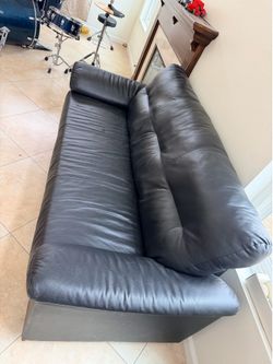 free sofa
