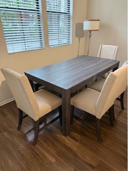 Dinning Table