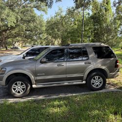 2006 Ford Explorer