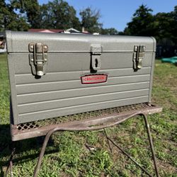 Vintage Craftsman Metal Toolbox – Made in USA – Heavy Duty Storage
