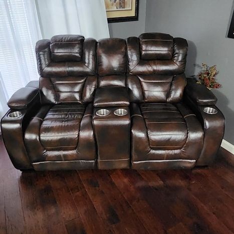 Titanium Elite Power Plus Reclining Loveseat Italian Leather for