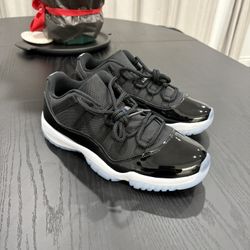 Jordan 11 Space Jam 