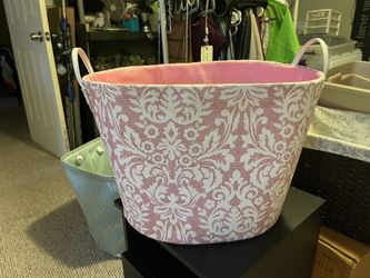 Beautiful White And Pink Basket 