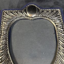 Vintage Sterling Silver Heart Picture Frame – Velvet Backing