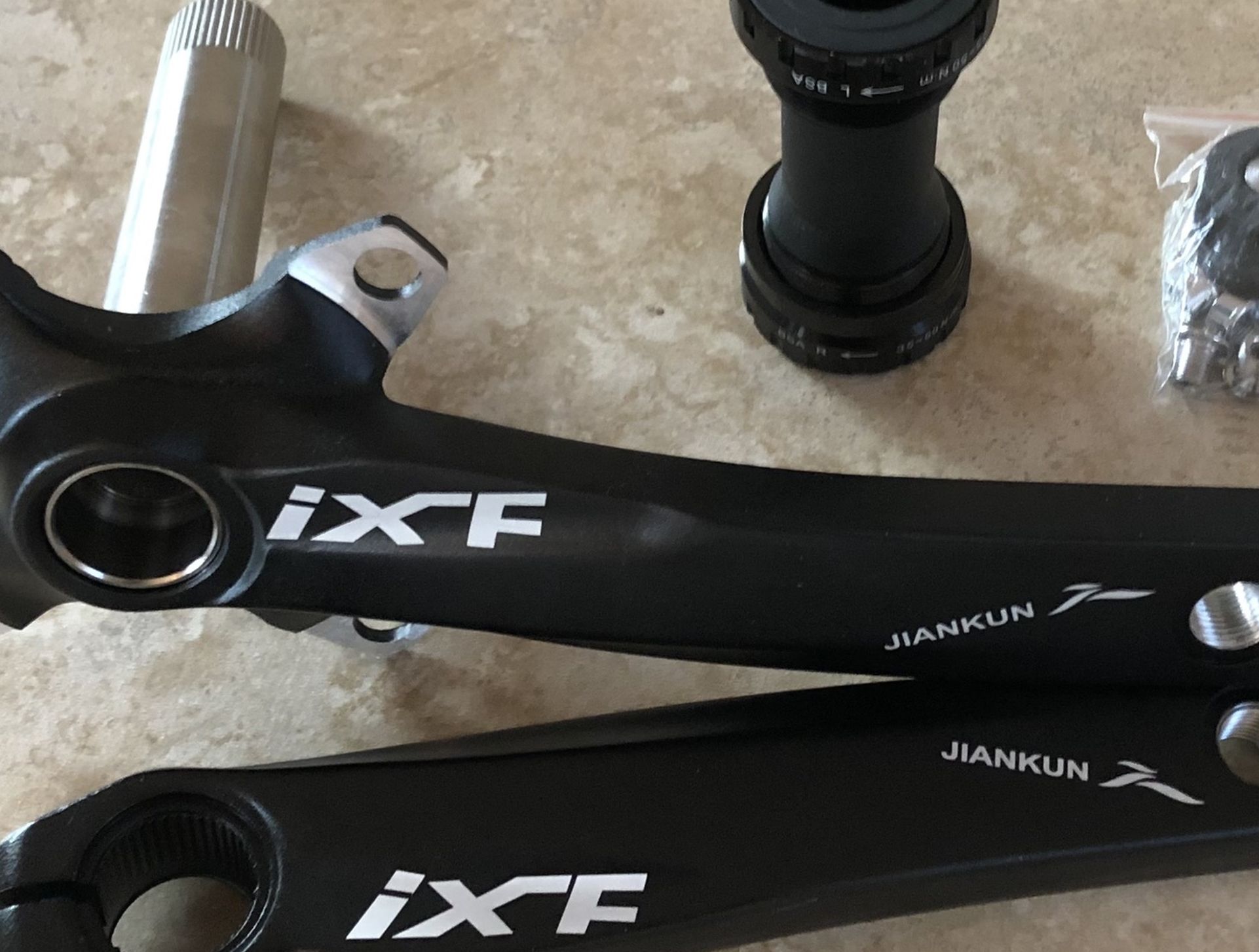 IXF Crankset with Bottom Bracket