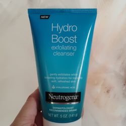 NEW NEUTROGENA HYDRO Boost Exfoliating Cleanser .5 oz.    NUEVO 