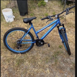 Dynacraft Breakpoint Womens Blue 26" Hardtail Mountain Bike