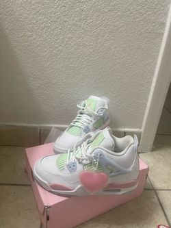 Jordan 4’s