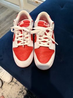 Nike dunk low “team red”