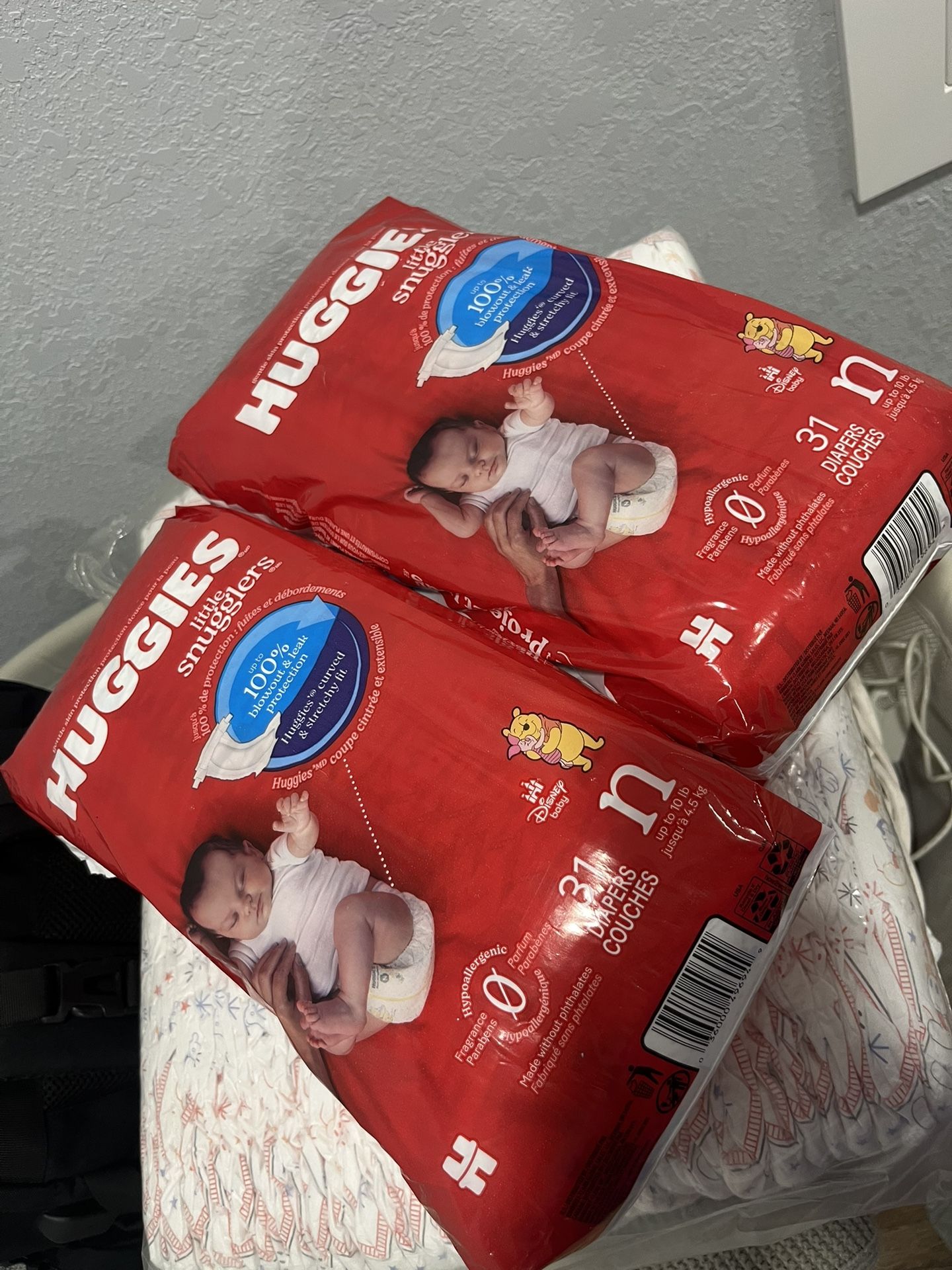 Huggies newborn Diapers 