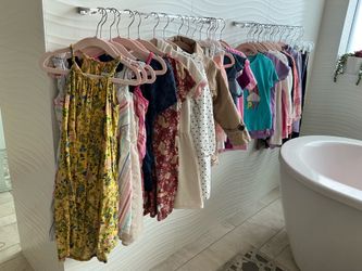 Girls Size 5/6 Clothing Lot – 40 Pieces