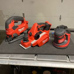 Milwaukee M18 Tools (3 )Items 