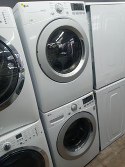 LG stackable front load washer and dryer set - Free delivery