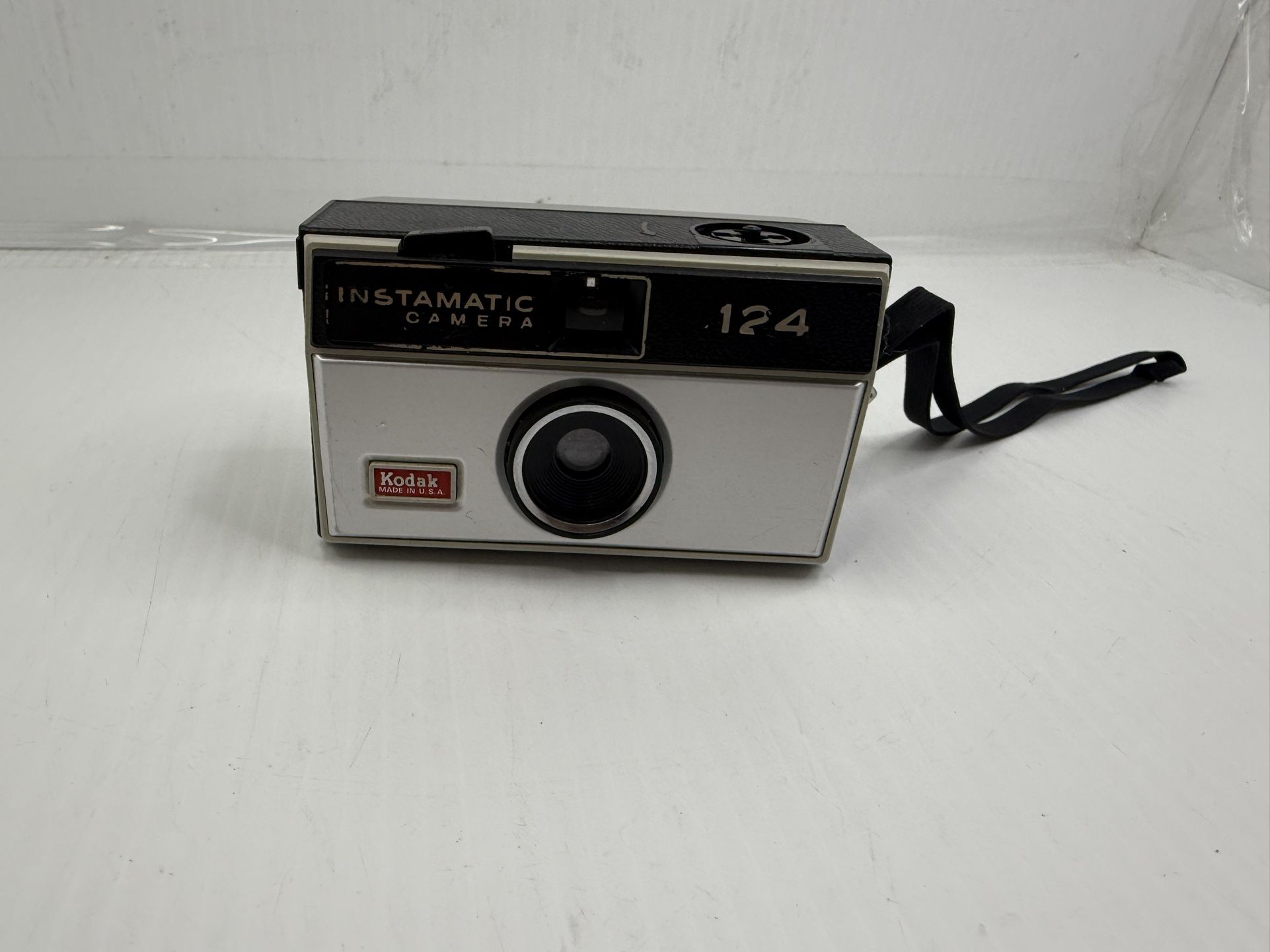 Vintage Kodak Instamatic Camera 124