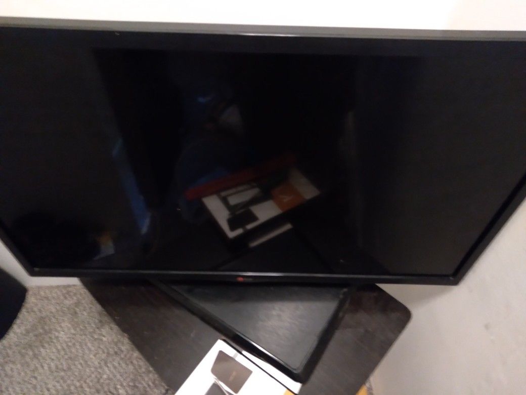 LGBT 32 In TV