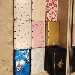 NINTENDO 3DS XL LIMITED EDITION WITH CHARGER AND 8GB MEMORY CARD 