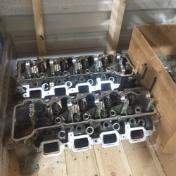  4.7 Heads And Rocker Arms, Caps And Lifters