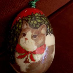 Vintage 1980’s Decoupage Papier Mache Cat Christmas Ornament 6” High -USA