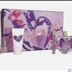 PERFUME BY VERA WANG 4 Pc. GIFT SET- NEW IN BOX