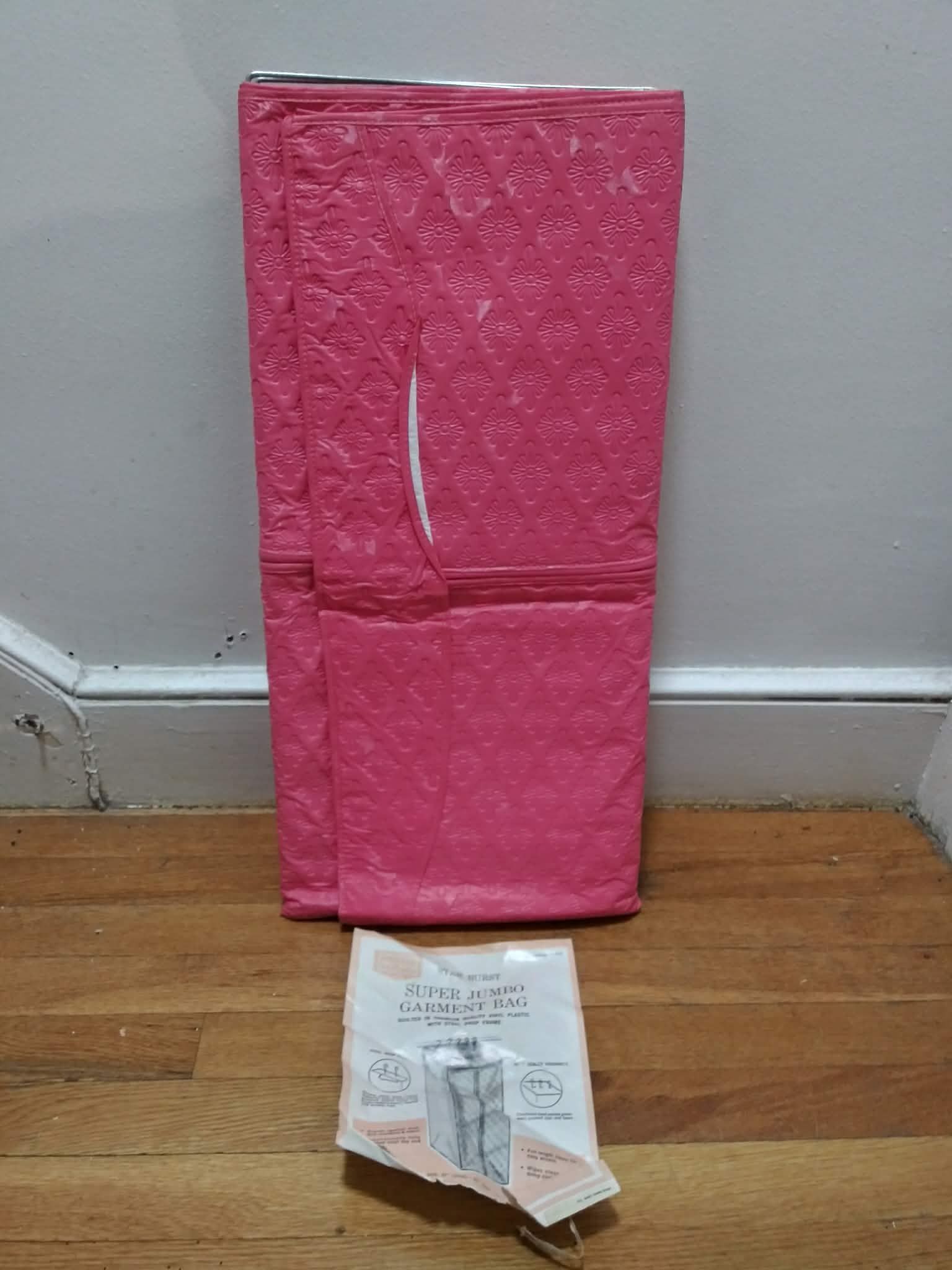 Pink Star Burst Super Jumbo Garment Bag Brand New Never Used Before