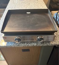 Blackstone 22” Tabletop Griddle – Excellent Condition