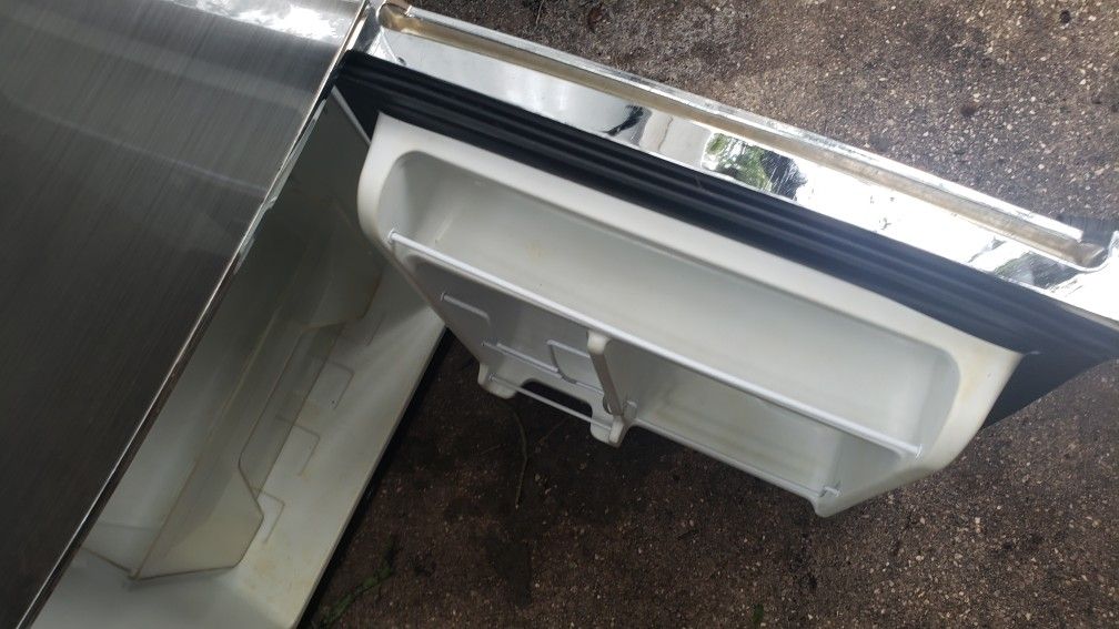 Mini Fridges with freezer