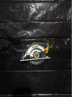 20 volt skill saw never used 75.00