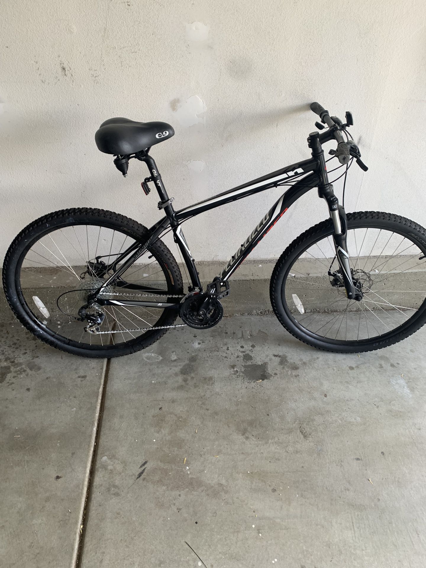 specialized hard rock se