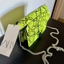 Zara Neón Yellow Purse 