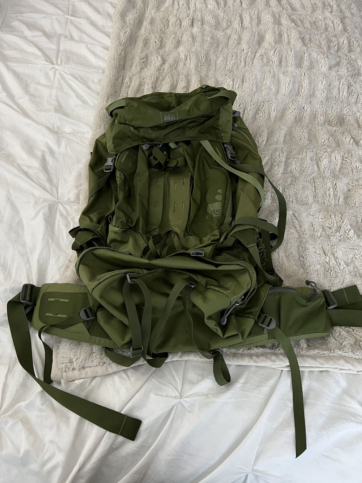 REI XT 85 Hiking Backpack