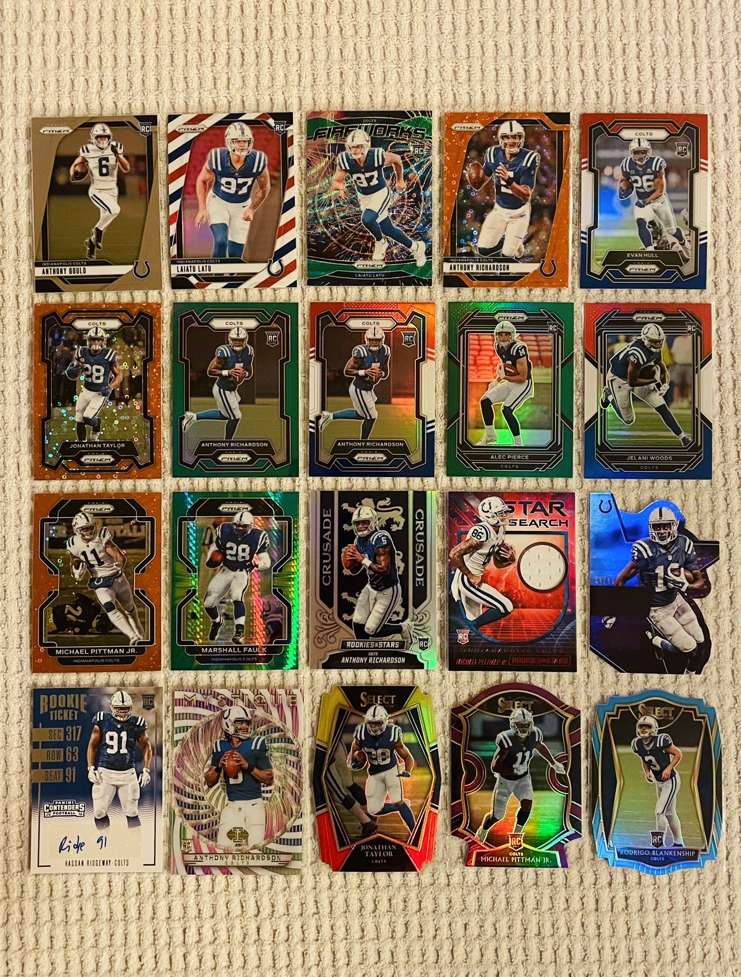 Indianapolis Colts 36 Card Football Lot! Rookies, Prizms, Parallels, Autographs, Memorabilia, Short Prints, Variations & More!